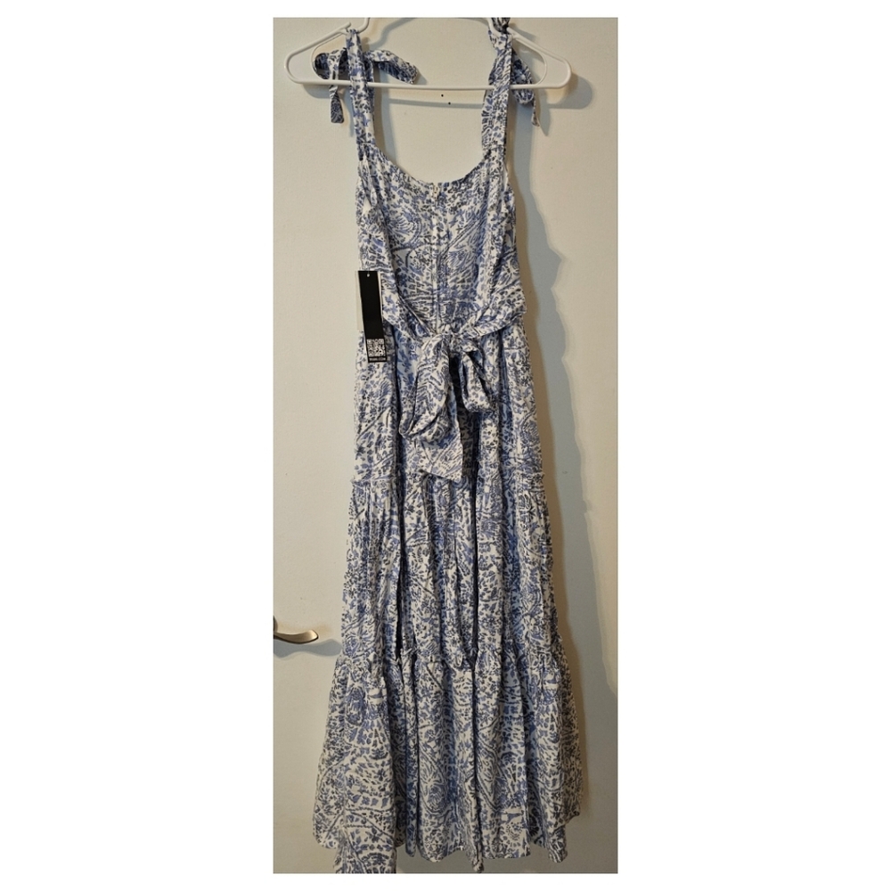 NEW Blue and White Floral Dress